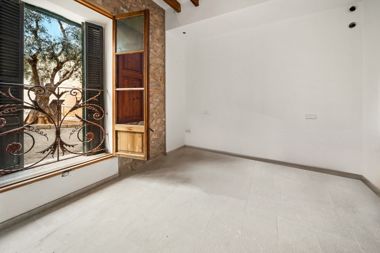 Casa reformada en Biniamar con Licencia de Turismo Interior