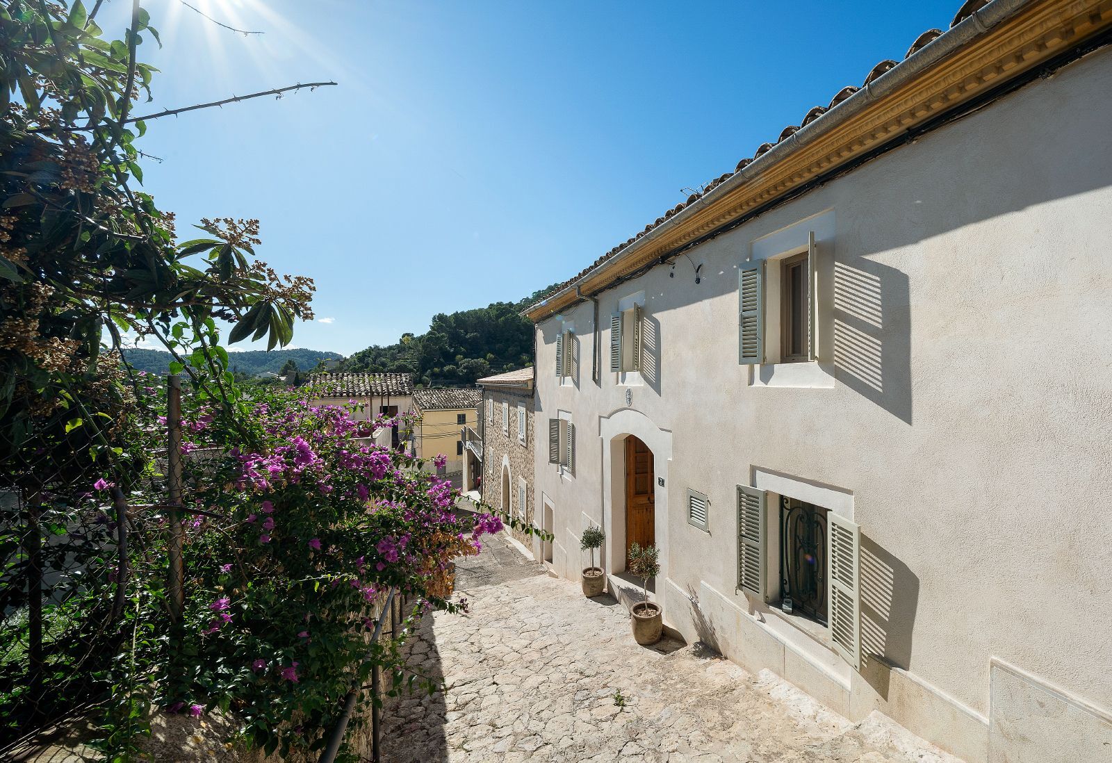 Casa reformada con ETV en Caimari de 201 m2 con piscina