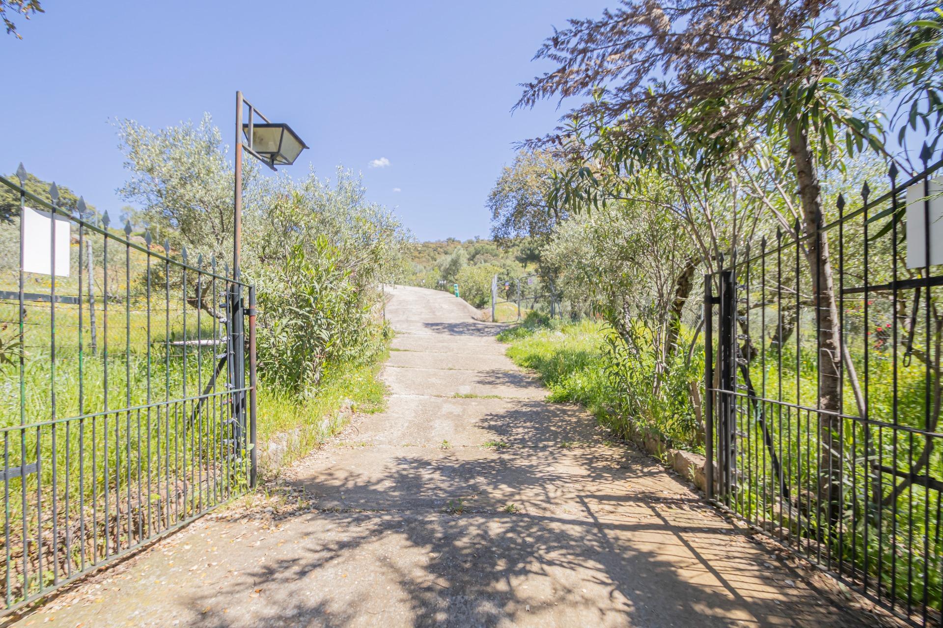 CASA RURAL CON PISCINA
