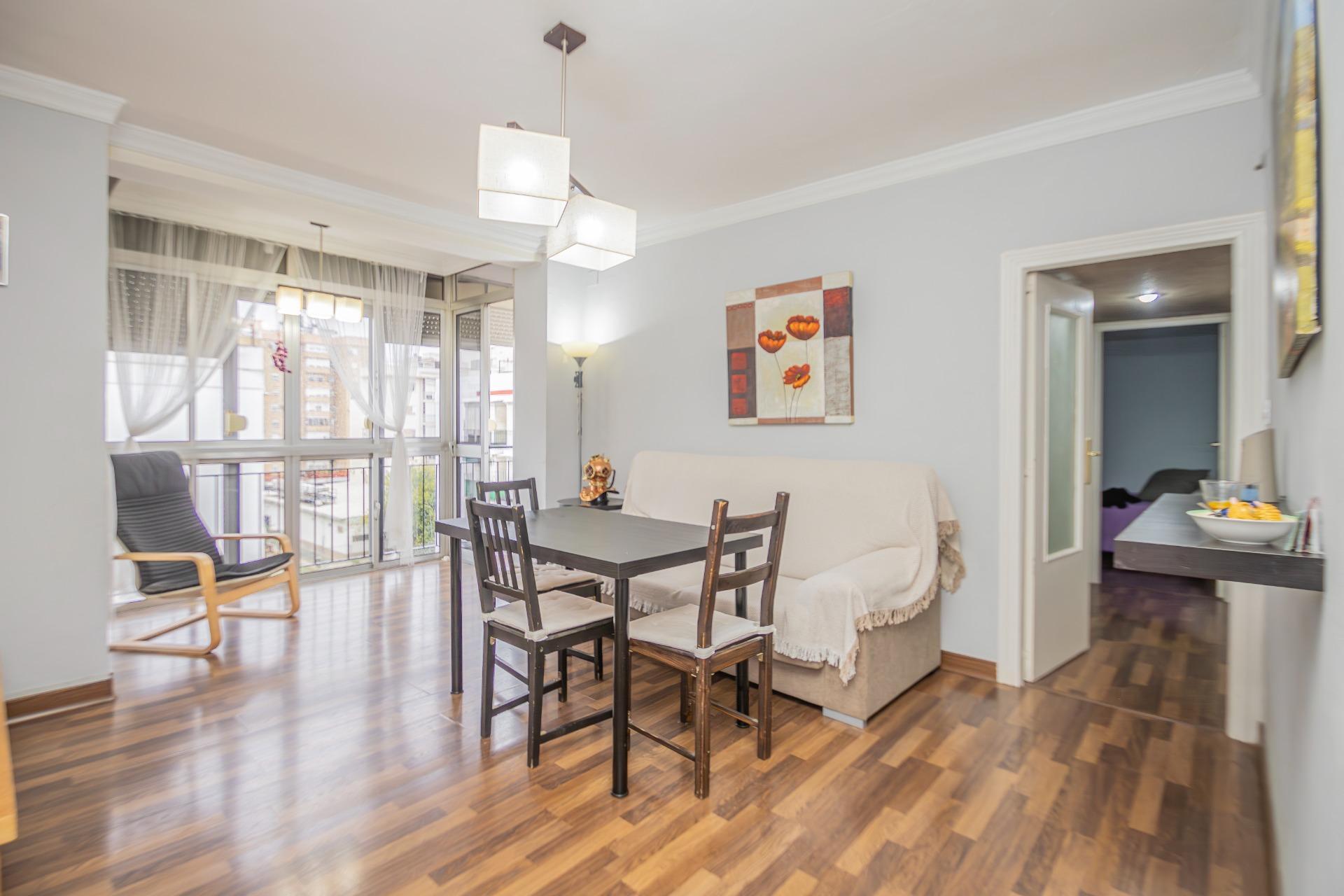 PISO EN AVENIDA DE LA SALLE