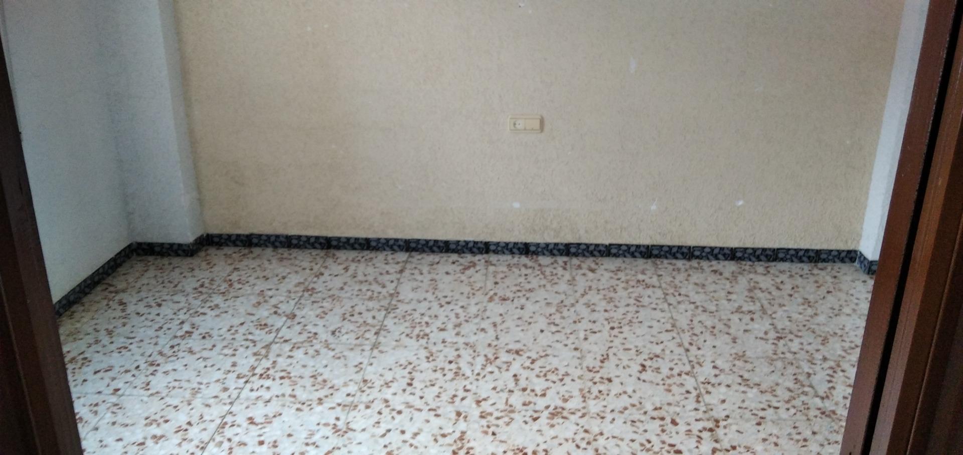 Piso en venta  calle TUDESCOS, 5, Calasparra, Murcia  7/28