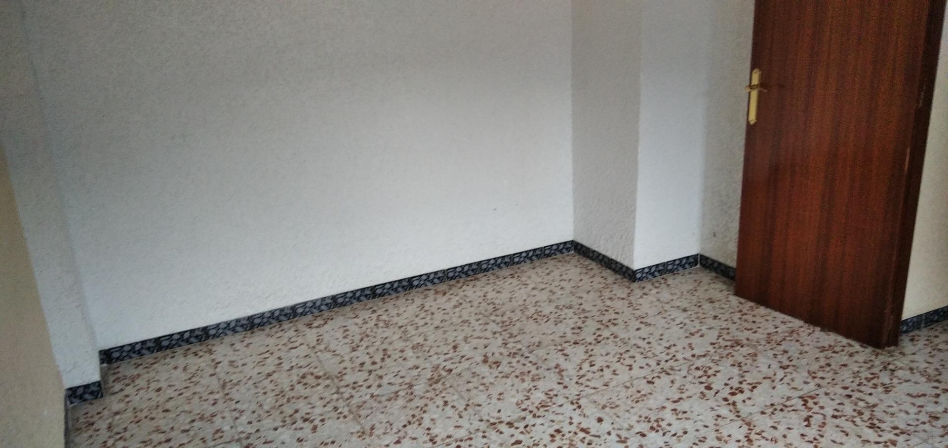 Piso en venta  calle TUDESCOS, 5, Calasparra, Murcia  10/28