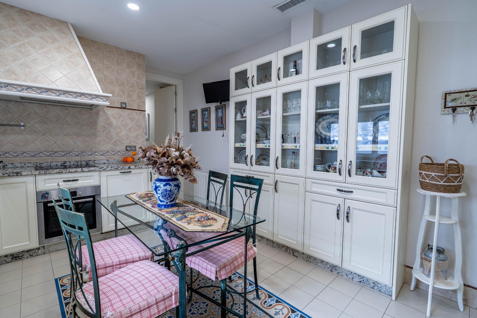 Exclusivo Ático Dúplex con Terraza y Piscina Privada en la mejor zona de triana.