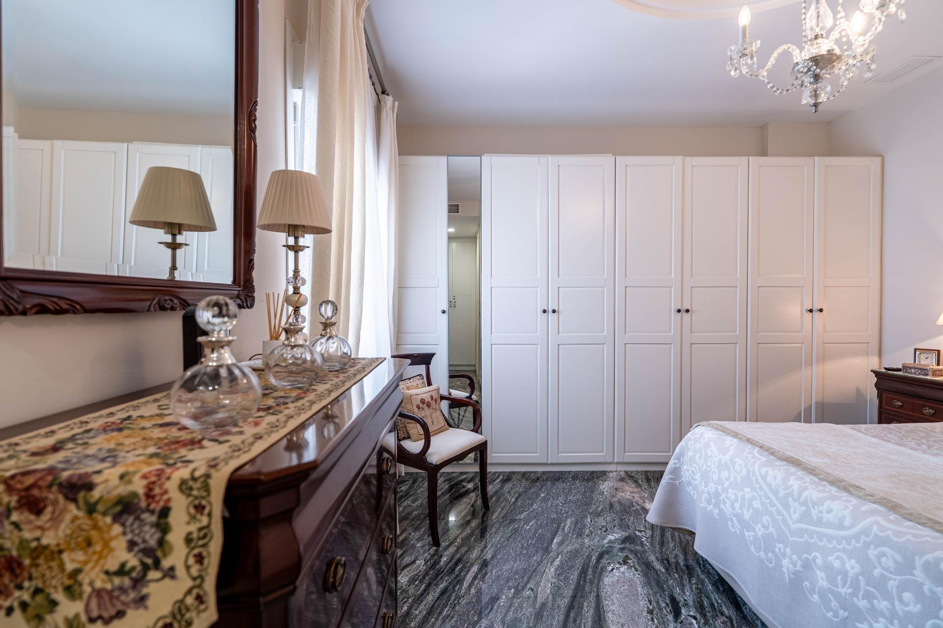 Exclusivo Ático Dúplex con Terraza y Piscina Privada en la mejor zona de triana.