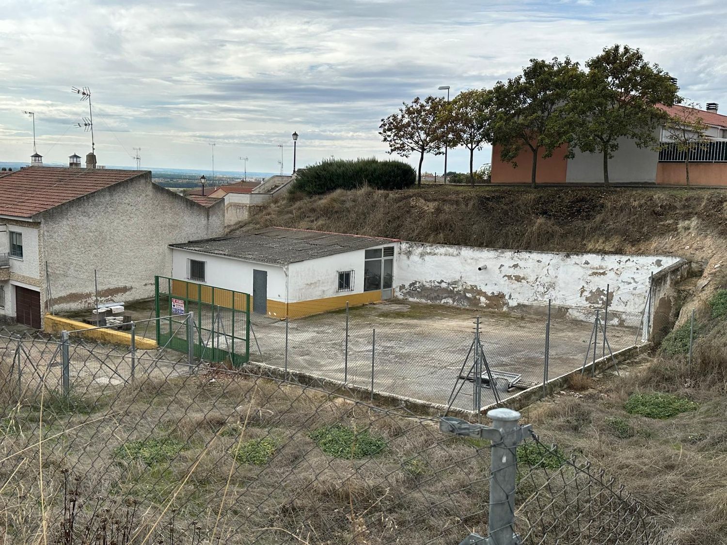 Terreno en venta  Simancas  16/20