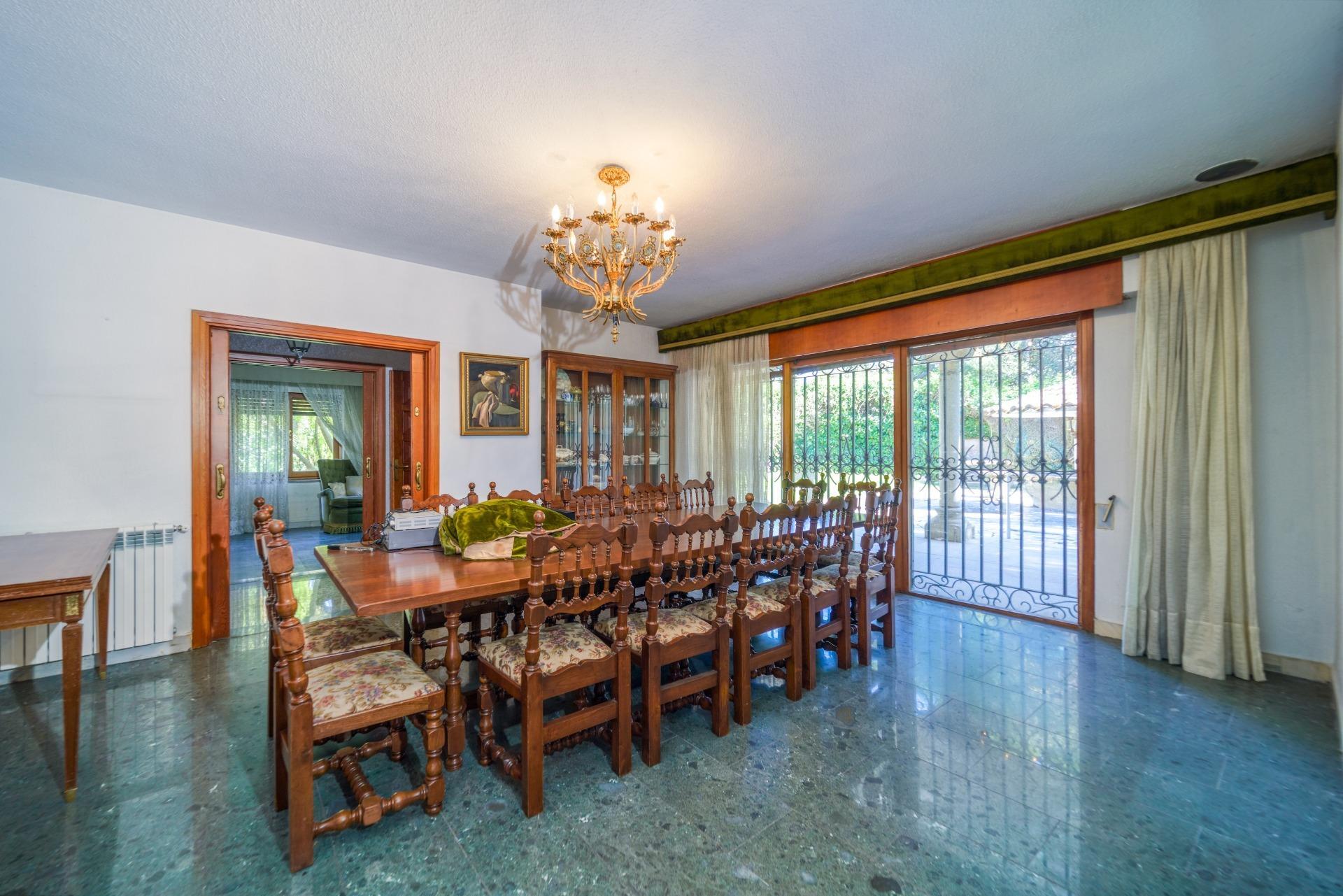 Villa in Pozuelo de Alarcon