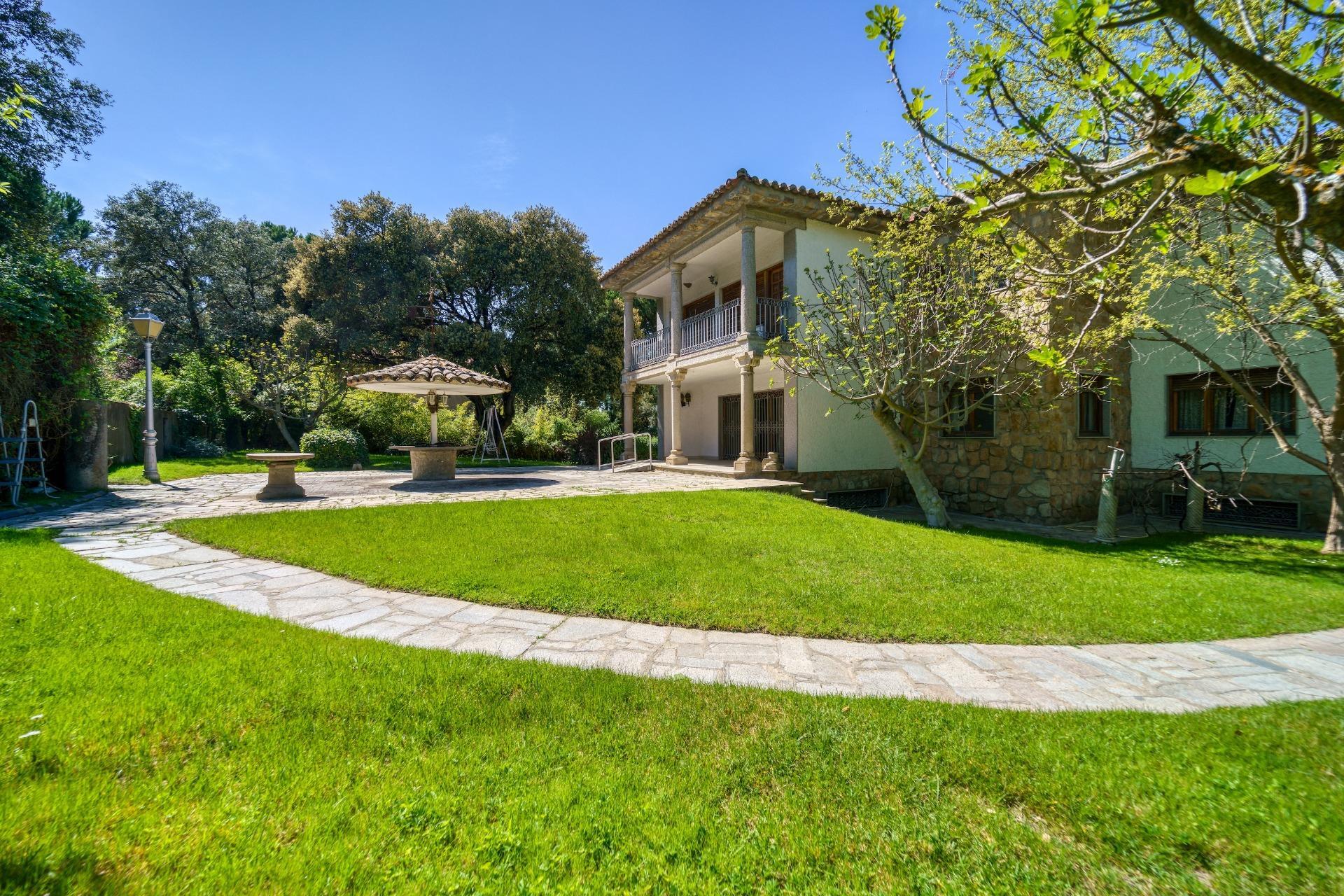 Casa en venta  Pozuelo de Alarcon  1/1