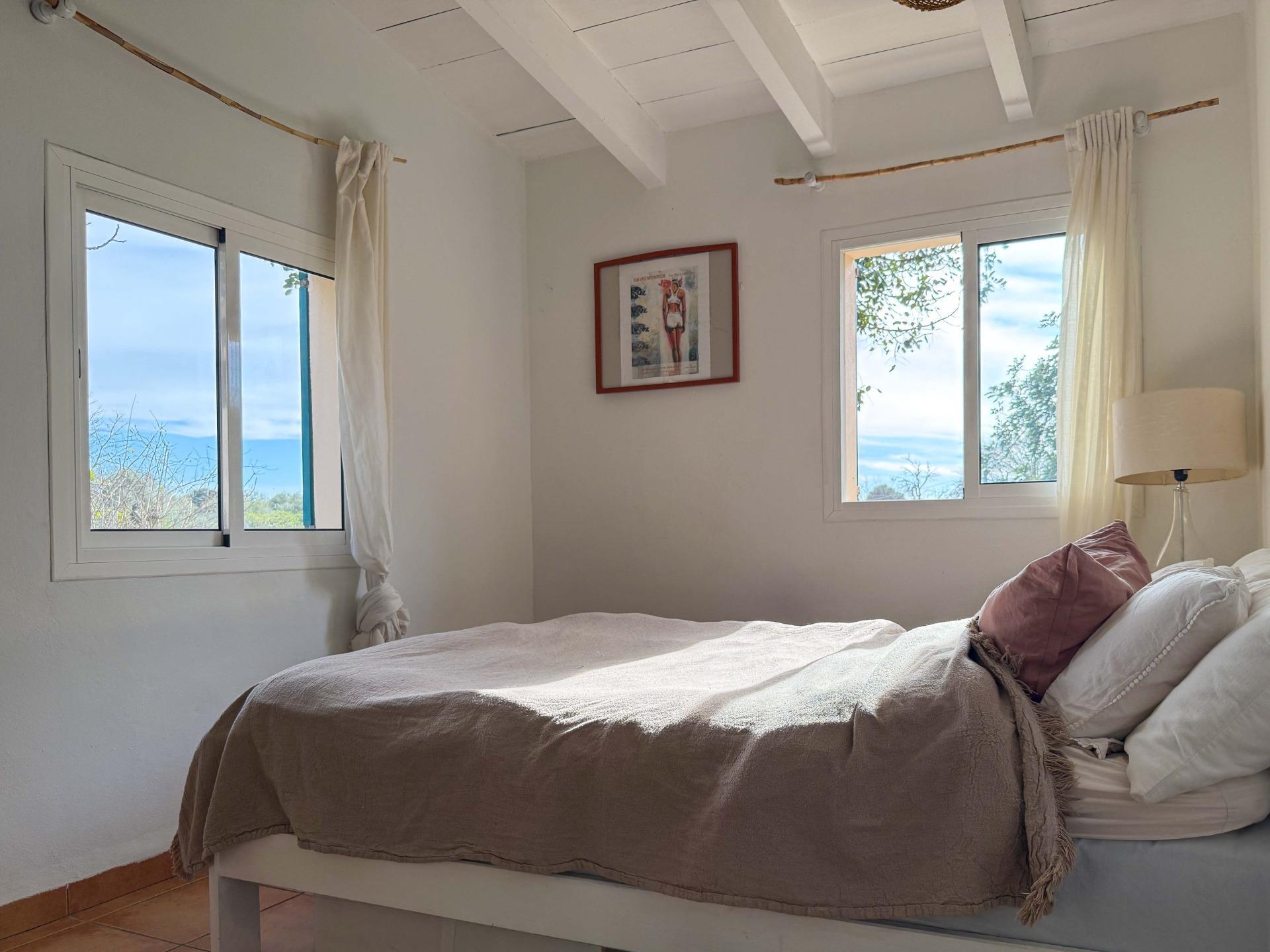 Parcela rústica con construcción existente cerca de Santa Margalida. Sin cédula de habitabilidad