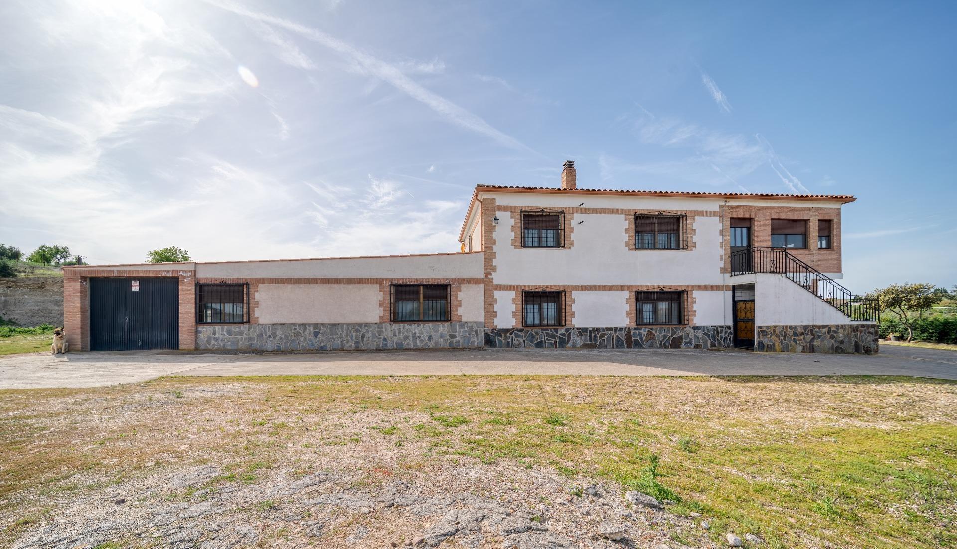 Casa en venta  San Martin de Pusa  11/60