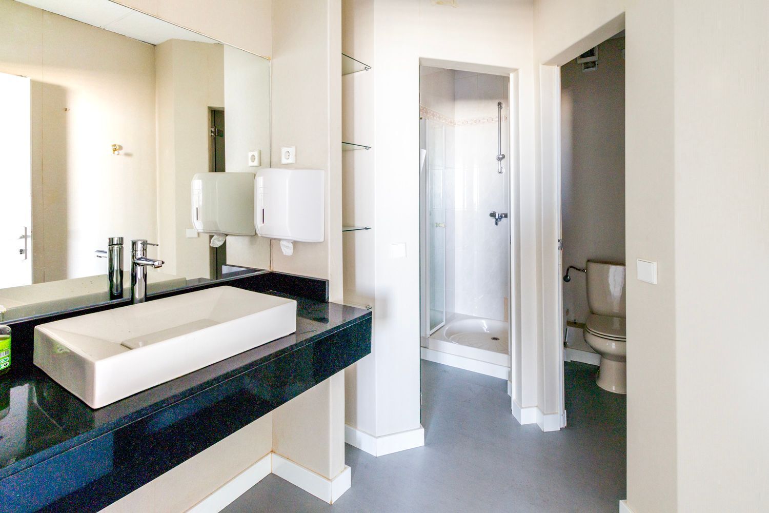 Edificios-Venta-Madrid-1398859-Foto-9