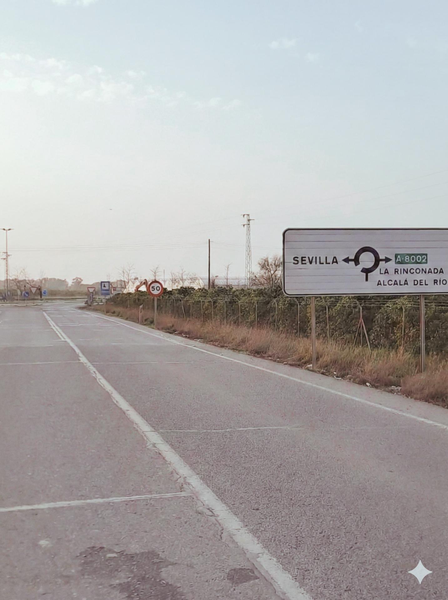 ¡NEGOCIO LISTO PARA FACTURAR! Nave-Taller con Cabina SPANESI y 3 Elevadores en La Rinconada!!