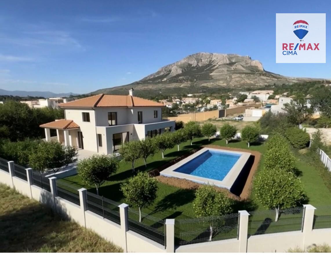 SOLAR URBANO Y RÚSTICO EN ZÚJAR (GRANADA)