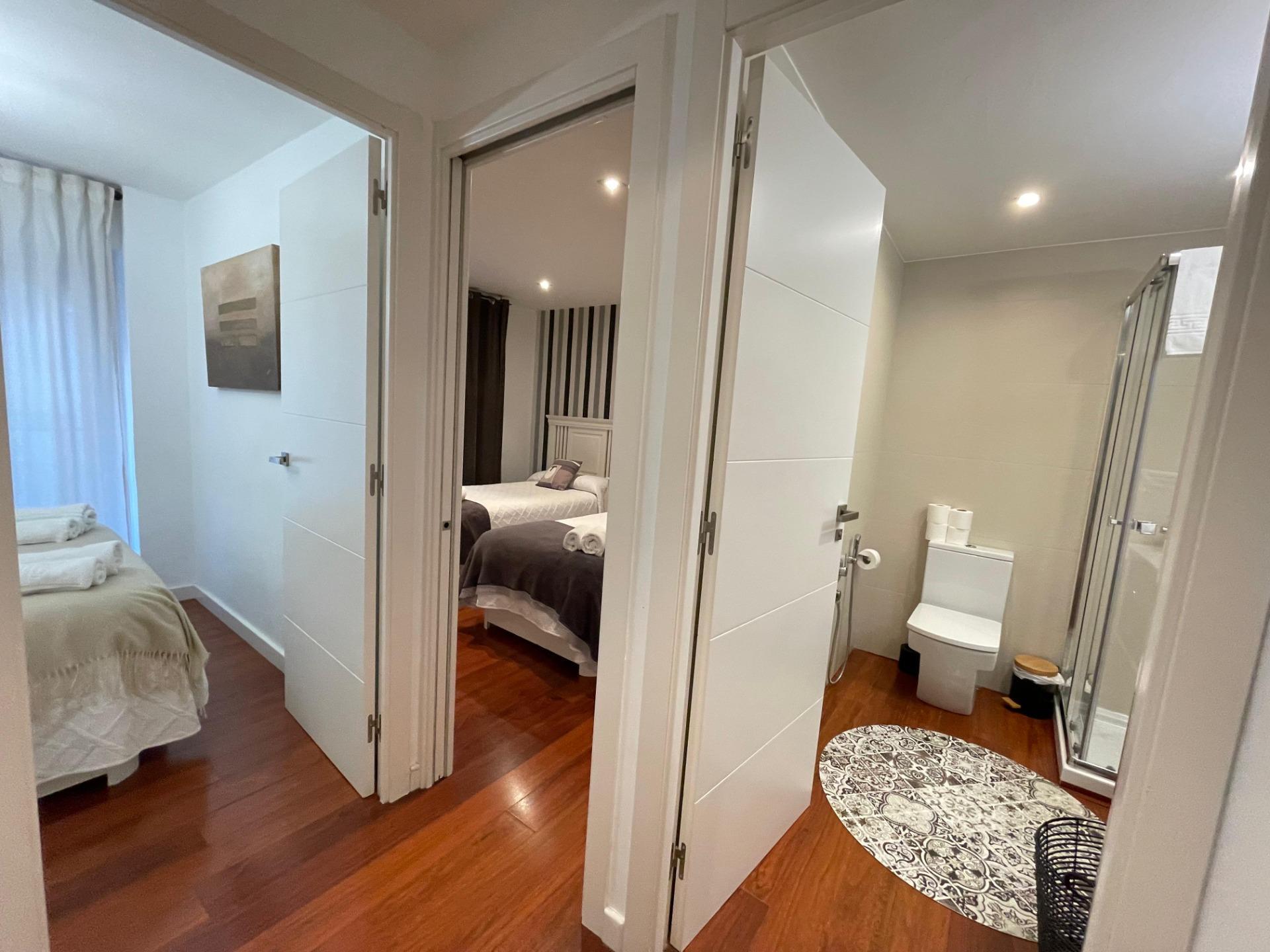 DONDE LATE ZARAGOZA: VIVIENDA CON ALMA EN CALLE ICÓNICA DEL CENTRO (licencia turística)