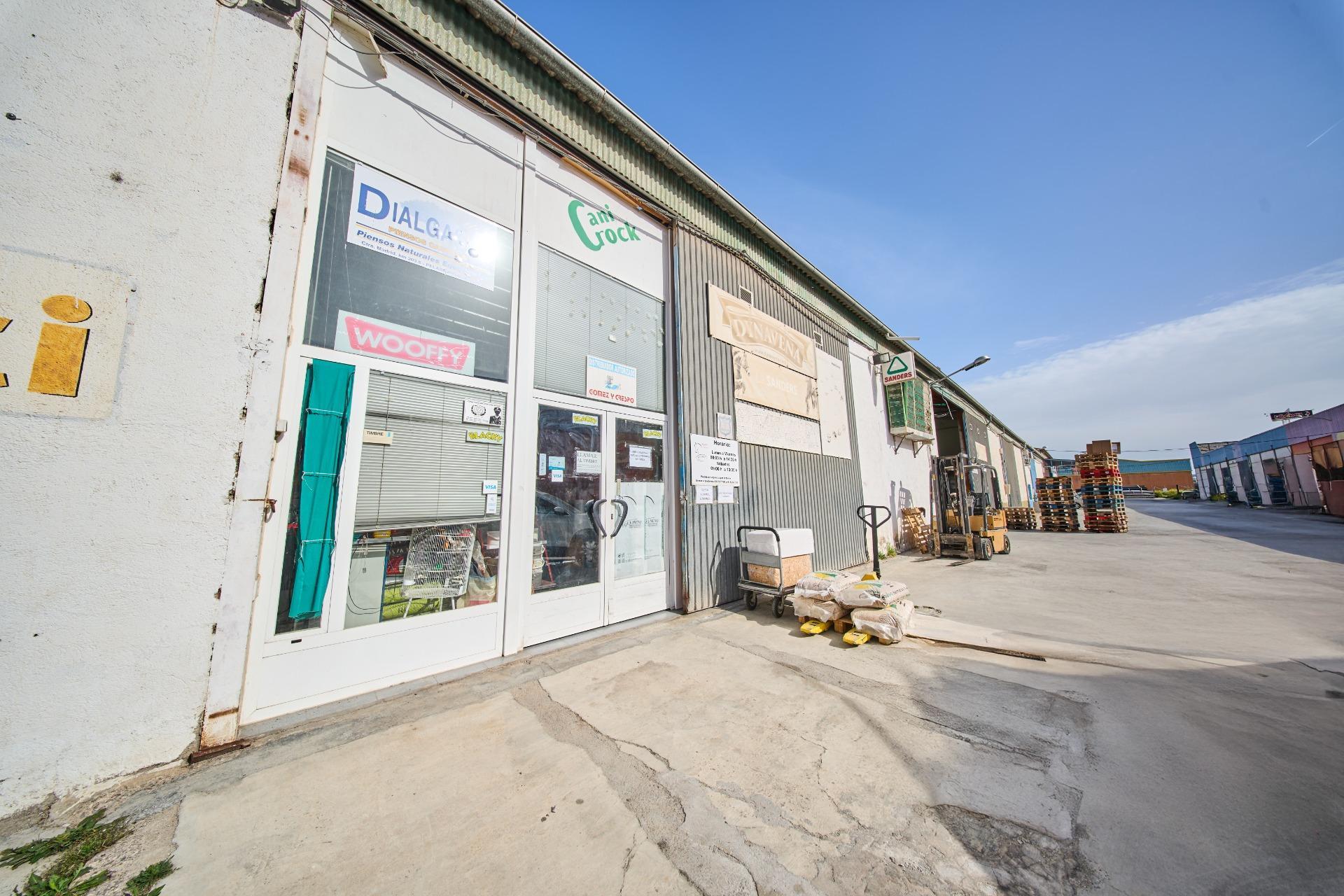 NAVE INDUSTRIAL EN UNA DE LAS MEJORES ZONAS LOGÍSTICAS DE GRANADA, ATARFE ?