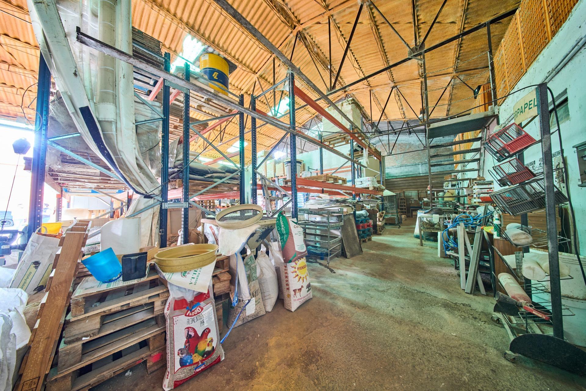 NAVE INDUSTRIAL EN UNA DE LAS MEJORES ZONAS LOGÍSTICAS DE GRANADA, ATARFE ?