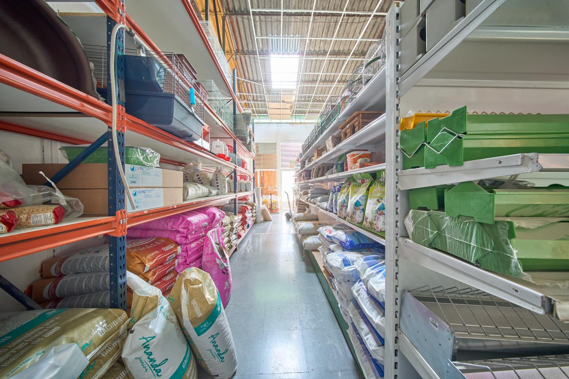 NAVE INDUSTRIAL EN UNA DE LAS MEJORES ZONAS LOGÍSTICAS DE GRANADA, ATARFE ?