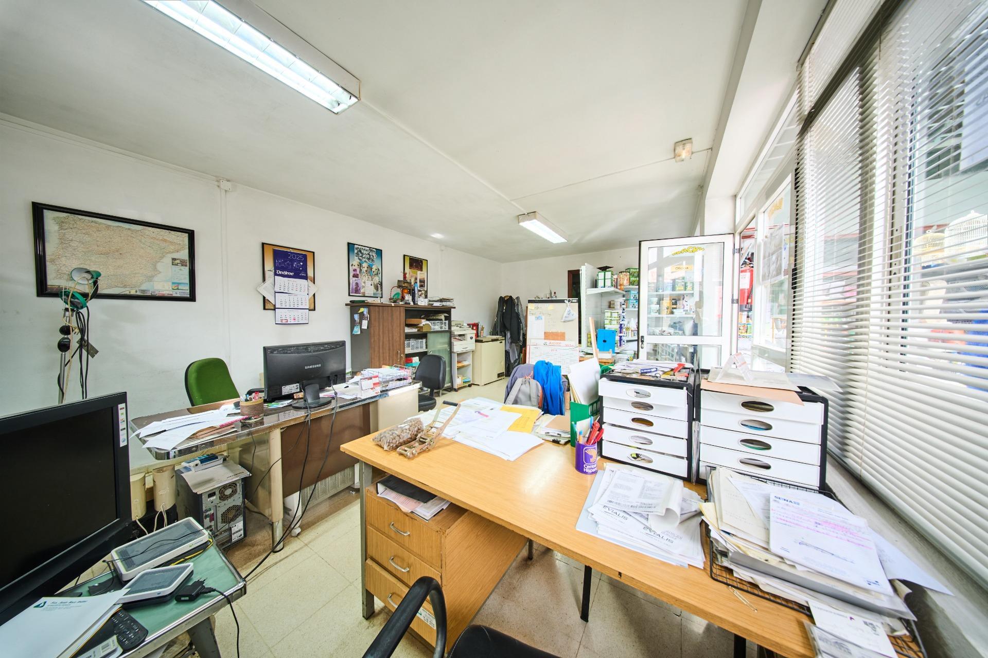 NAVE INDUSTRIAL EN UNA DE LAS MEJORES ZONAS LOGÍSTICAS DE GRANADA, ATARFE ?