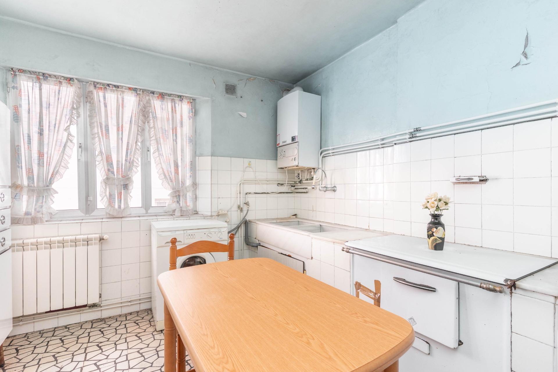 Pisos-Venta-Oviedo-2240123-Foto-11