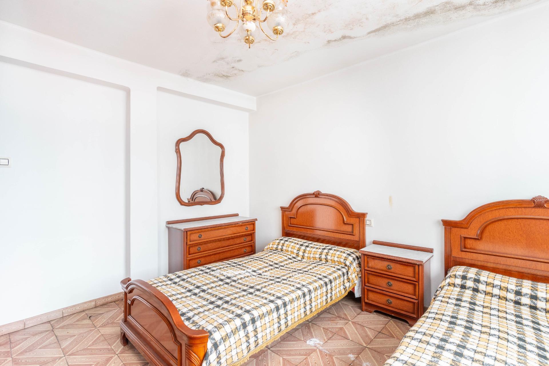 Pisos-Venta-Oviedo-2240123-Foto-13