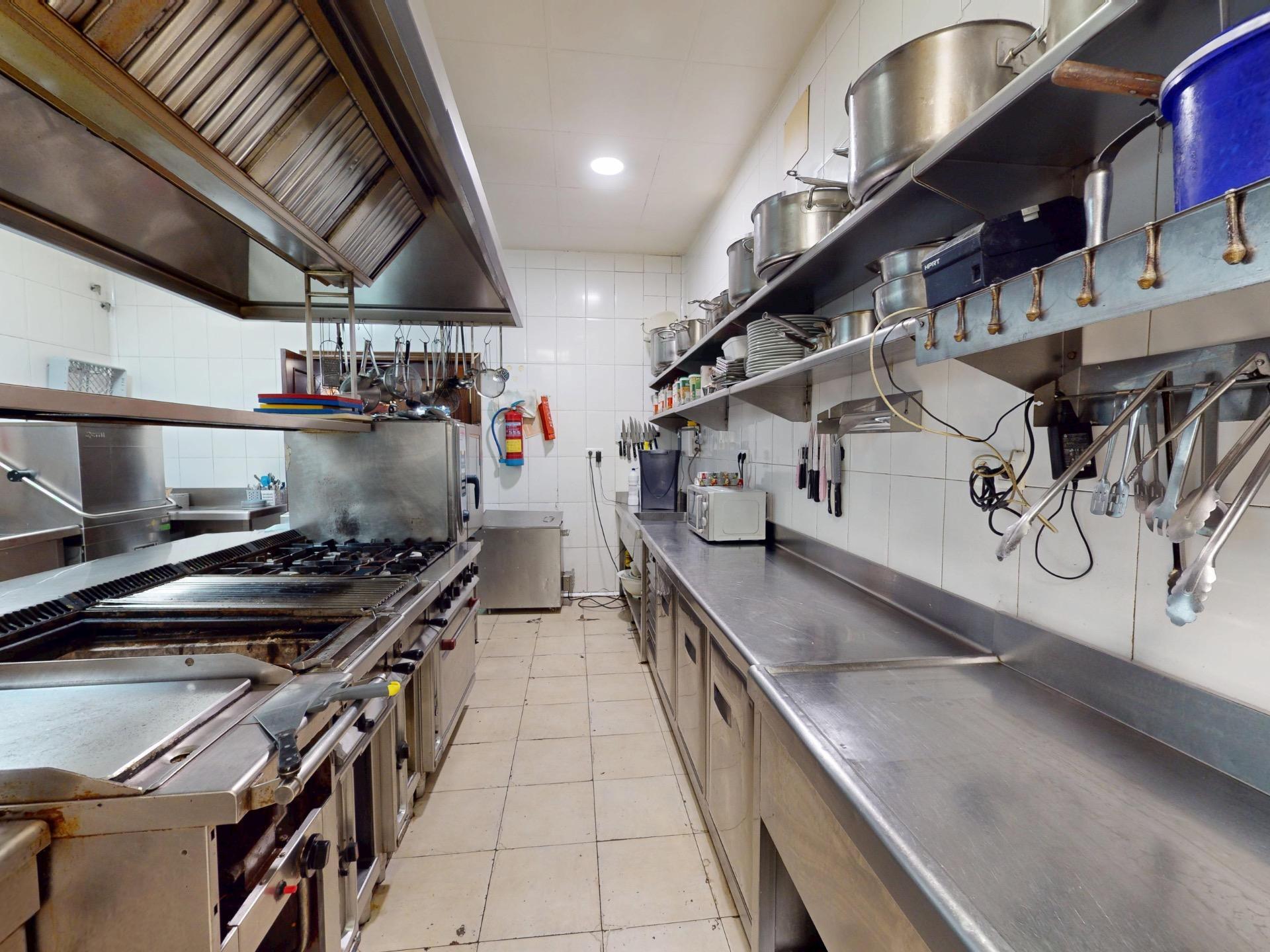 Negocios-Venta-BenalmÃ¡dena-1681663-Foto-11