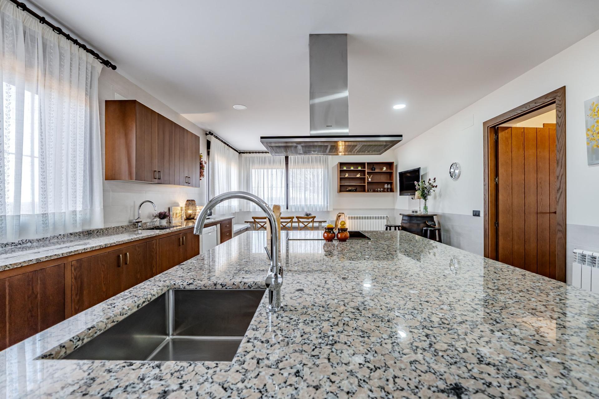 Pisos-Venta-Argamasilla de Alba-2241749-Foto-25