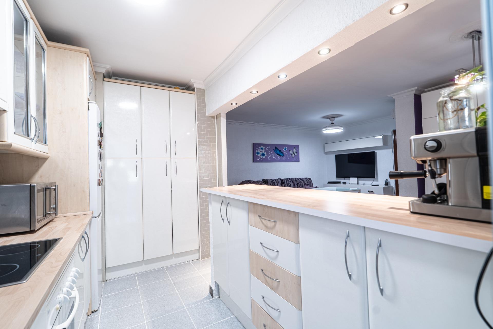 Piso en venta en Calle Victoria Domínguez Cerrato, Sevilla