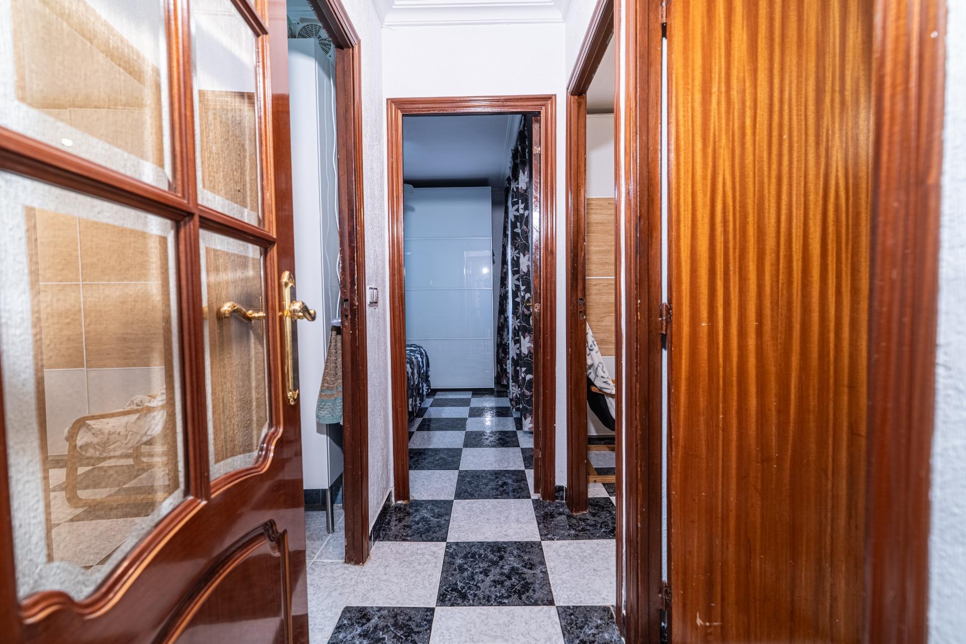 Piso en venta en Calle Victoria Domínguez Cerrato, Sevilla