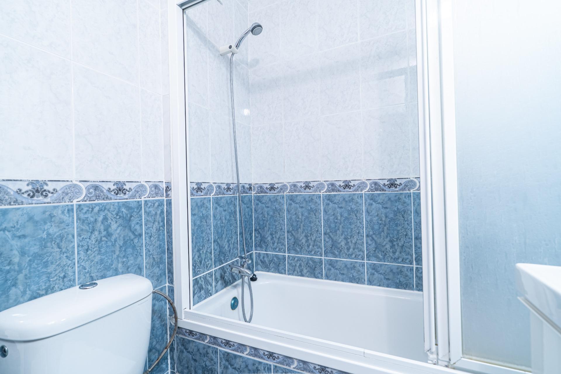 Piso en venta en Calle Victoria Domínguez Cerrato, Sevilla