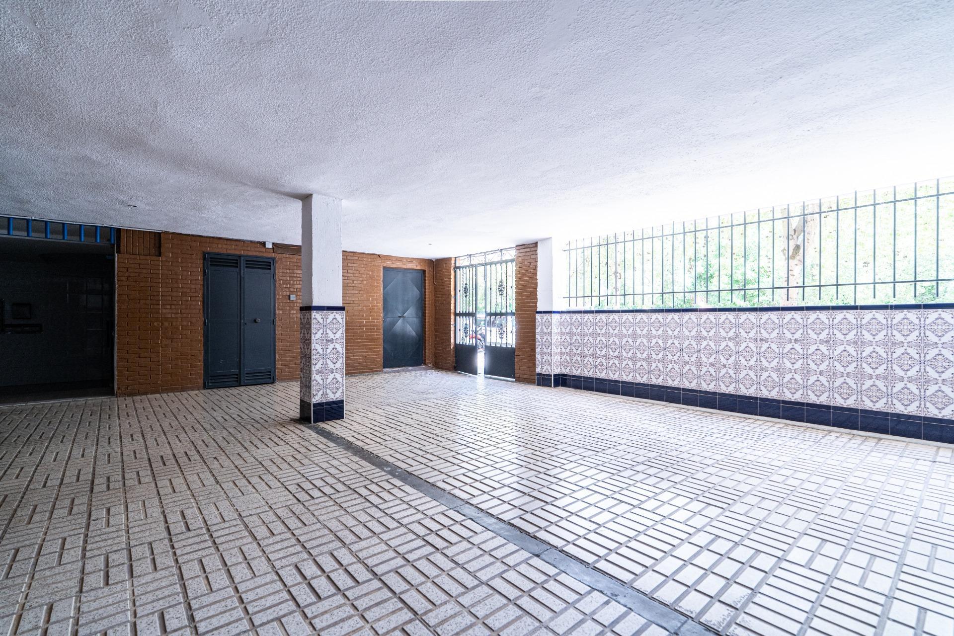 Piso en venta en Calle Victoria Domínguez Cerrato, Sevilla