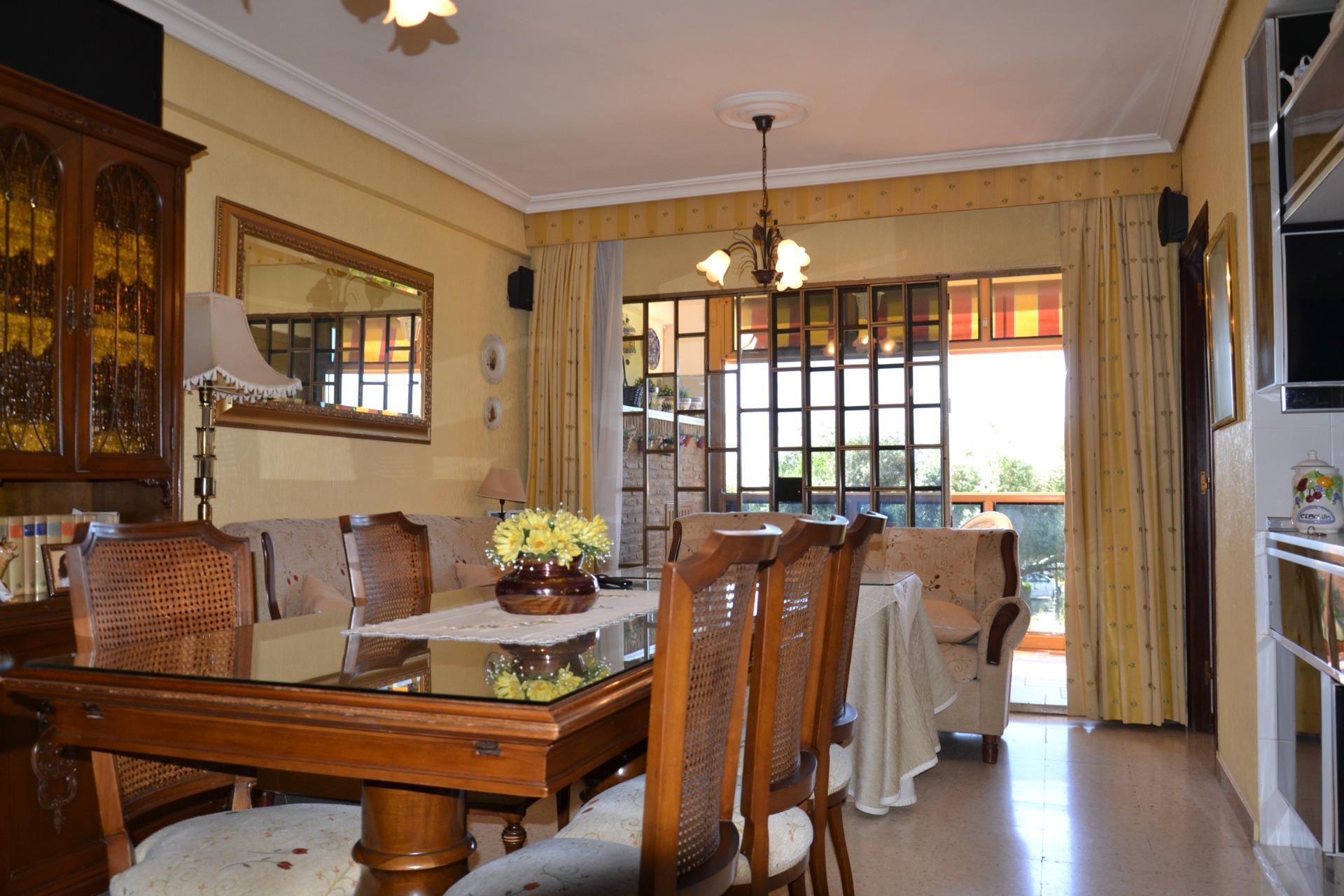 PISO EN VENTA EN CIUDAD ALJARAFE