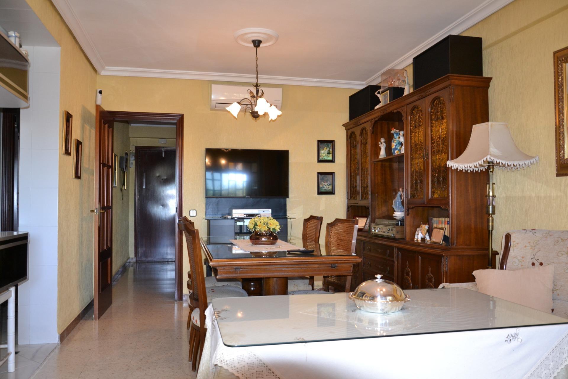 PISO EN VENTA EN CIUDAD ALJARAFE