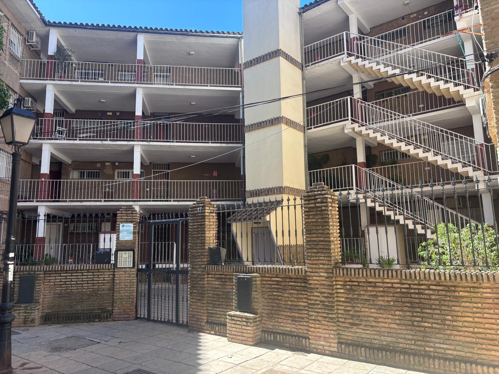 PISO EN VENTA EN CIUDAD ALJARAFE