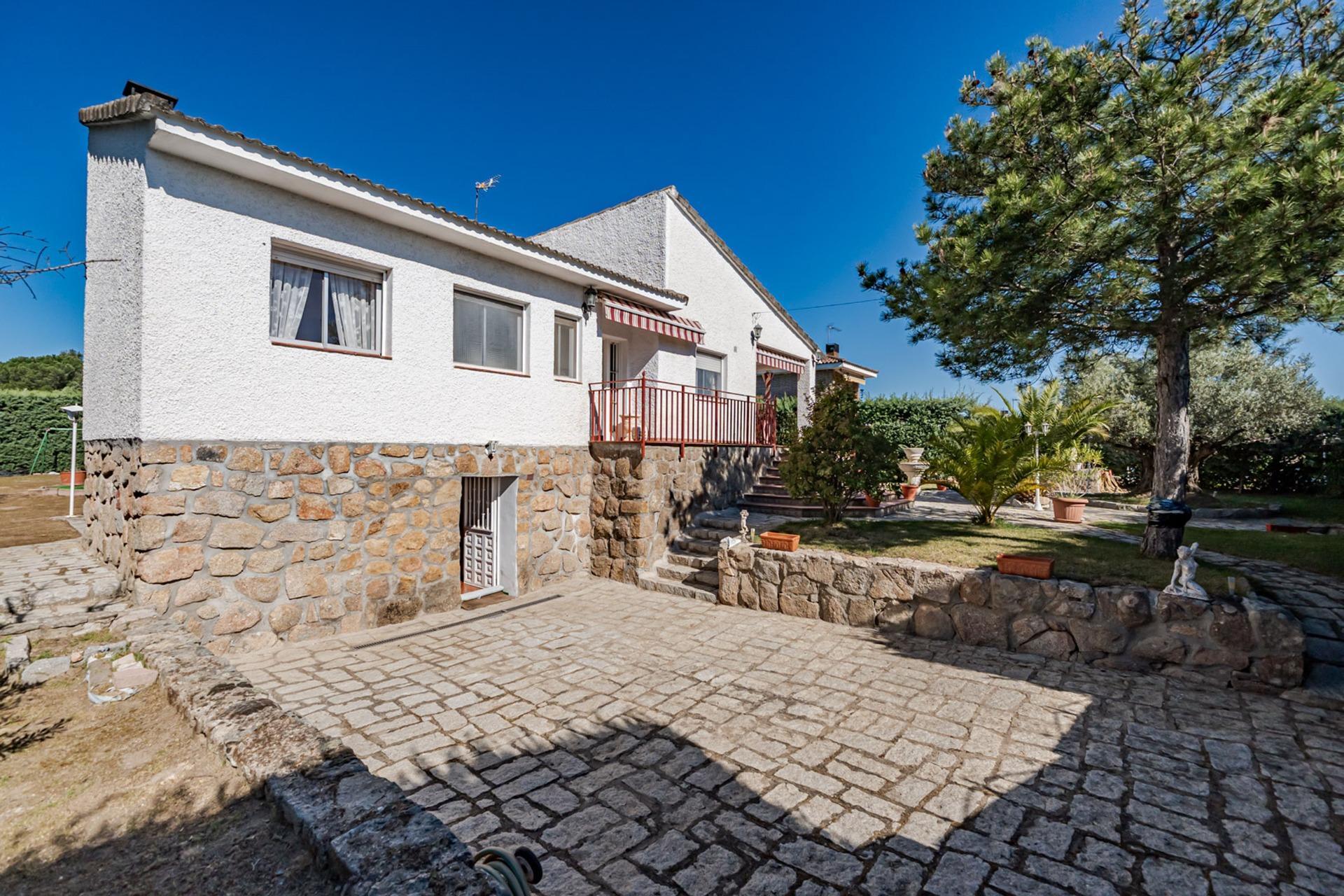 Casas o chalets-Venta-Valdemorillo-2241797-Foto-2