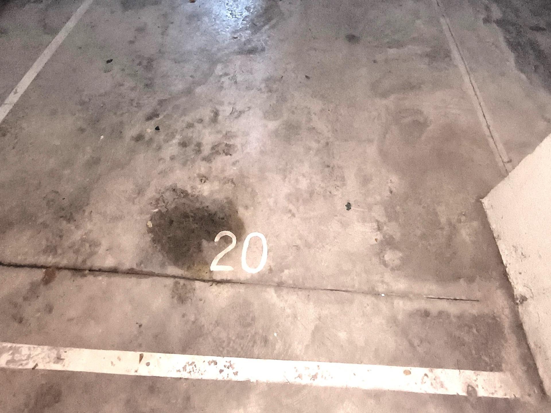 Amplia plaza de parking en Andratx pueblo