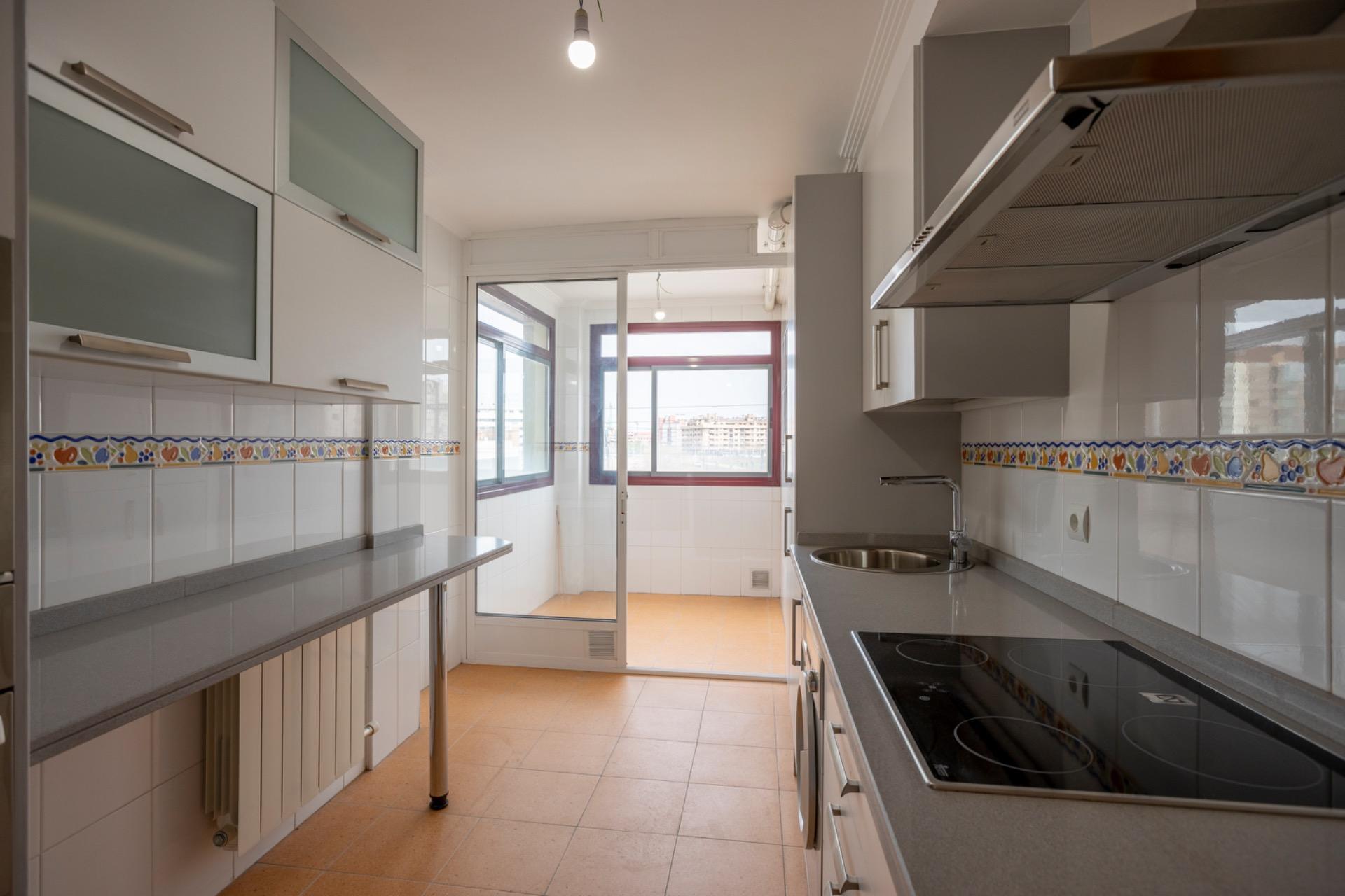 ¡ LUZ, VISTAS Y COMODIDAD EN NUEVA DEL CARMEN !