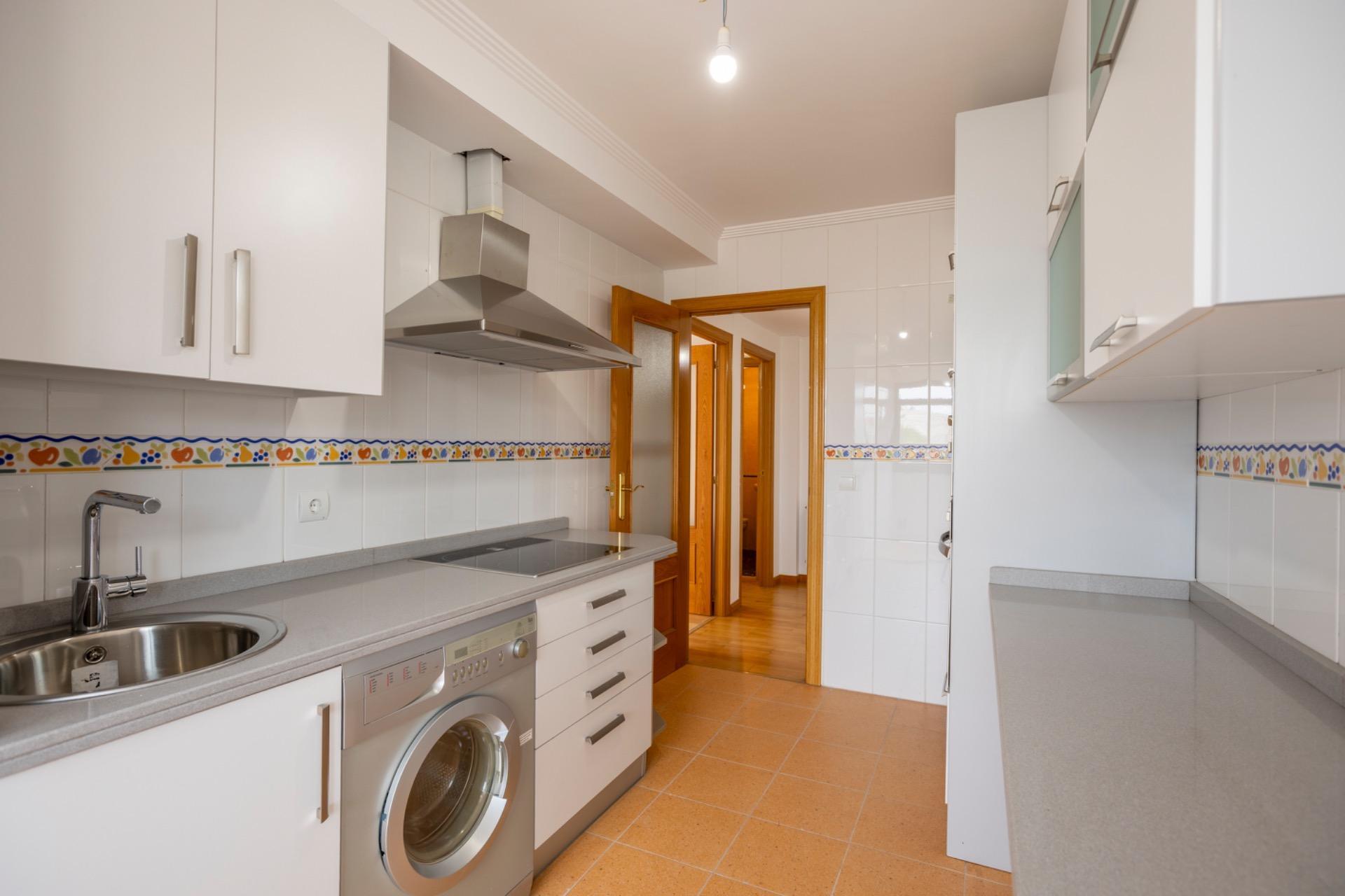 ¡ LUZ, VISTAS Y COMODIDAD EN NUEVA DEL CARMEN !