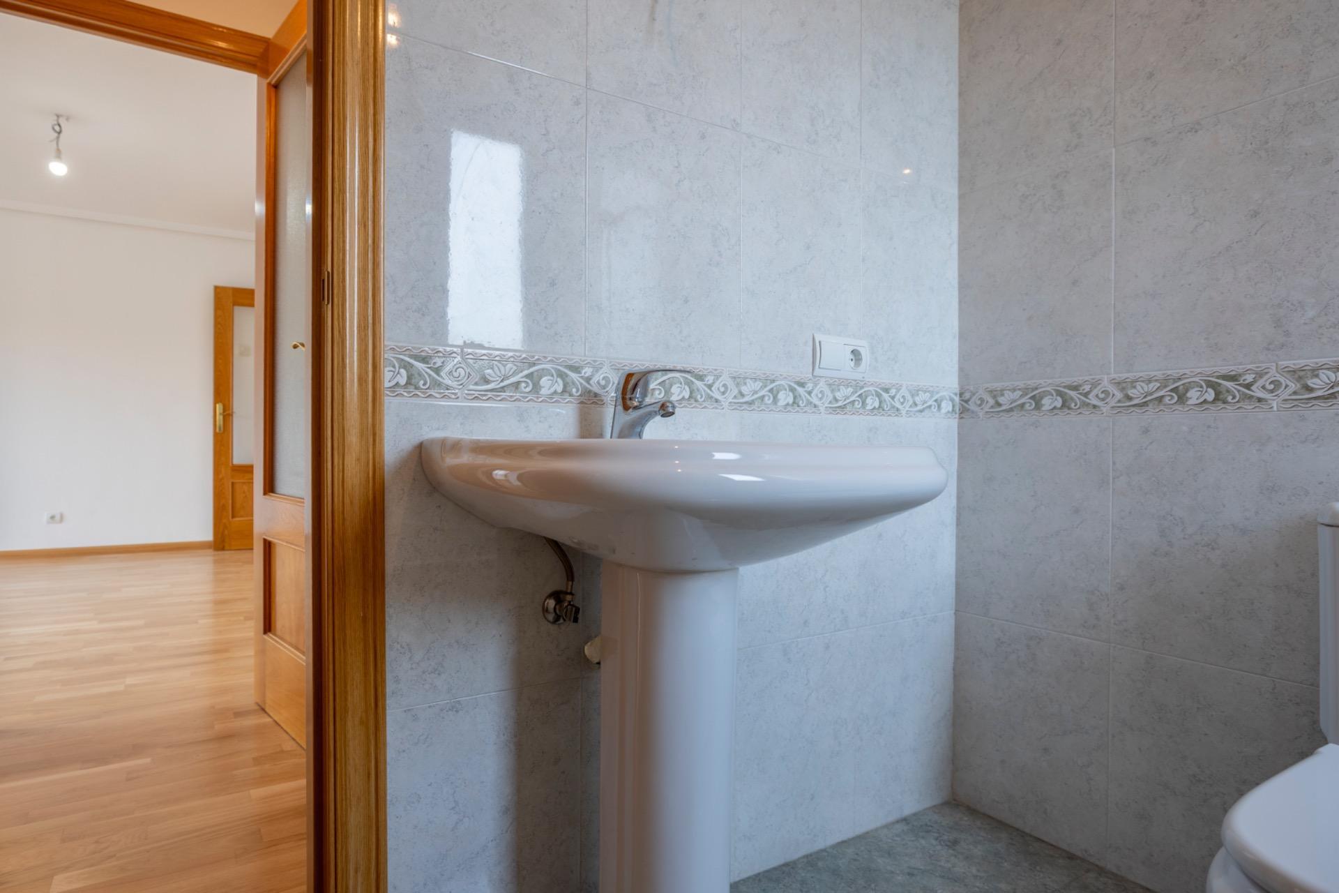 ¡ LUZ, VISTAS Y COMODIDAD EN NUEVA DEL CARMEN !