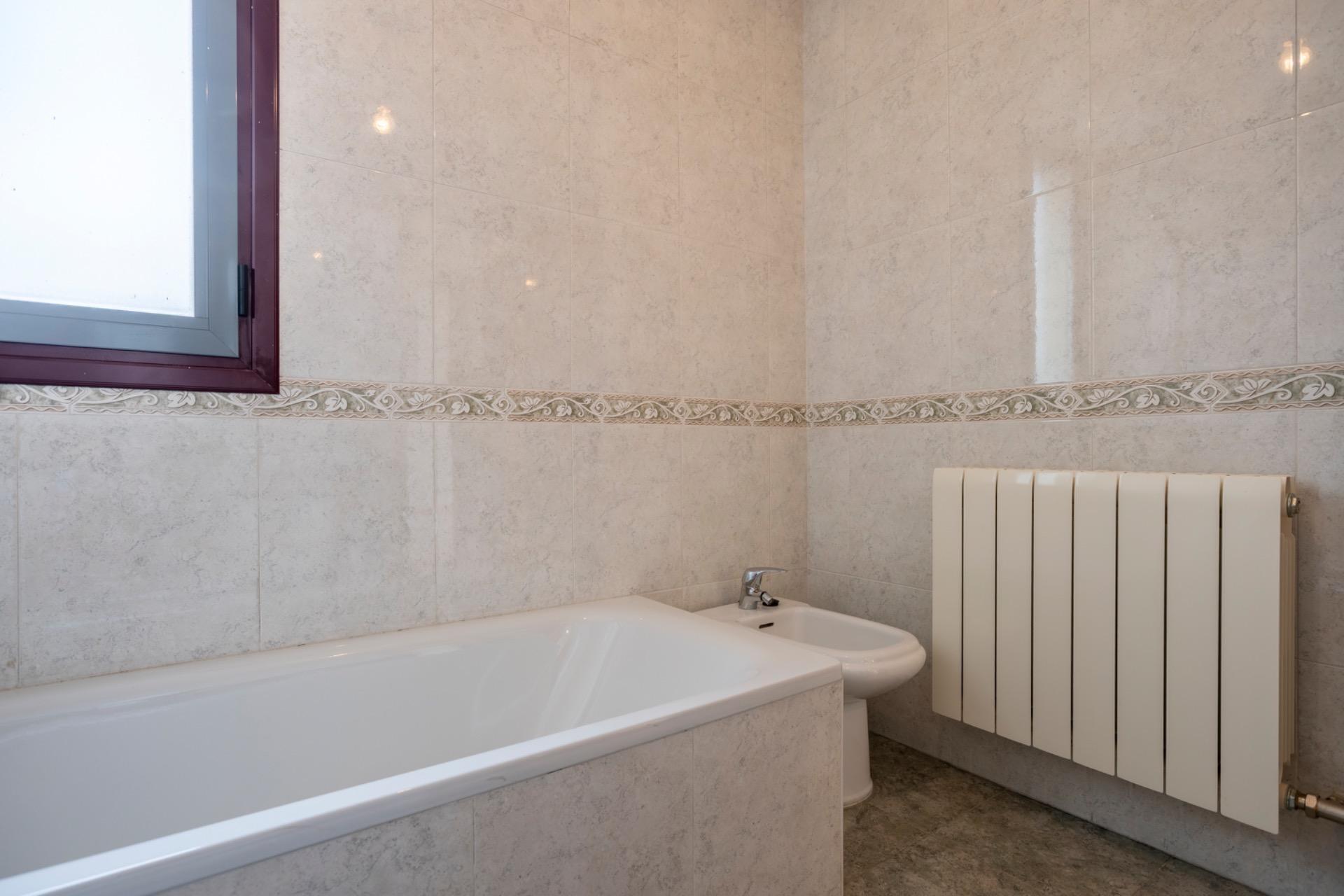 ¡ LUZ, VISTAS Y COMODIDAD EN NUEVA DEL CARMEN !