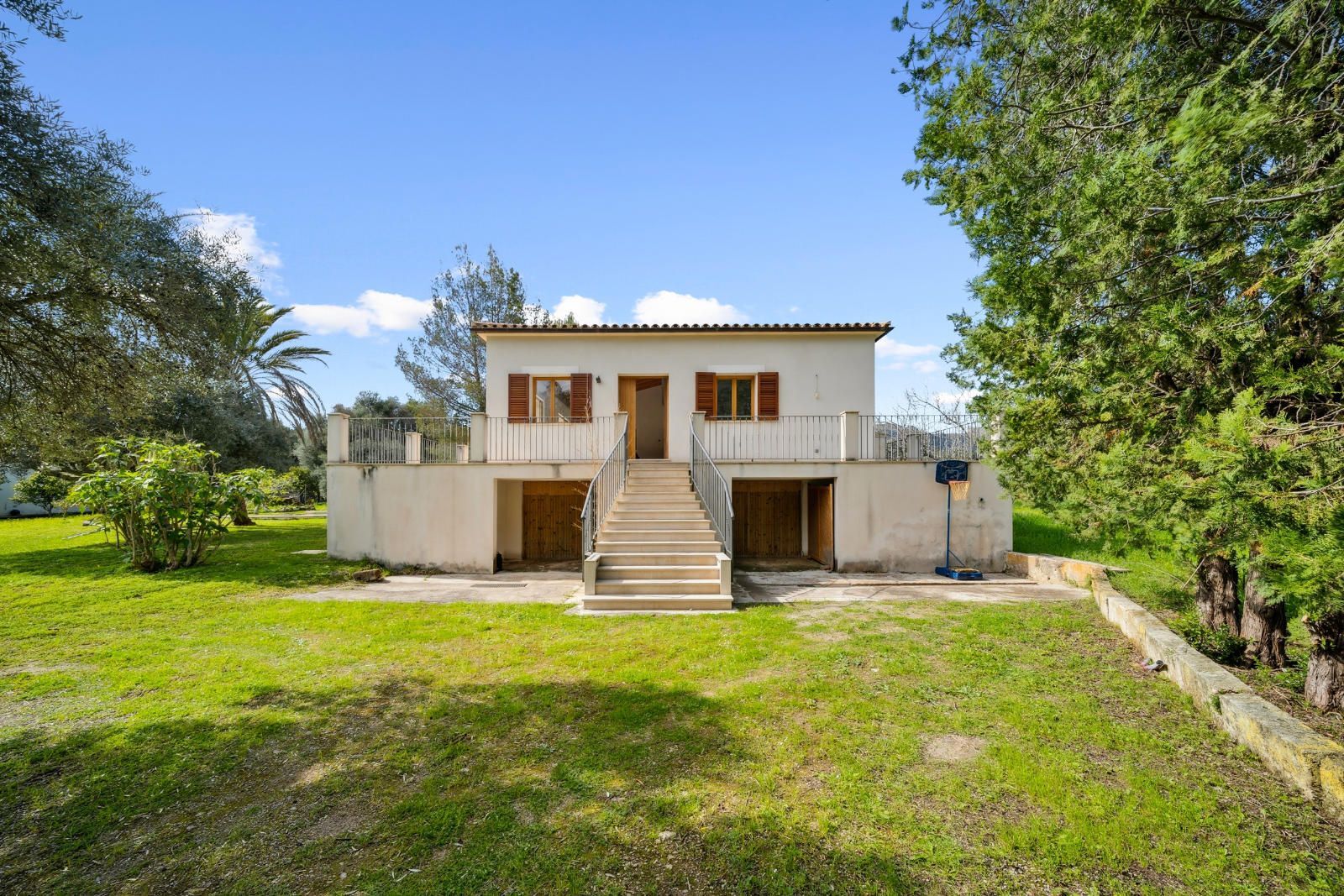Finca en Pollença con ETV y piscina en terreno de 4.400 m2