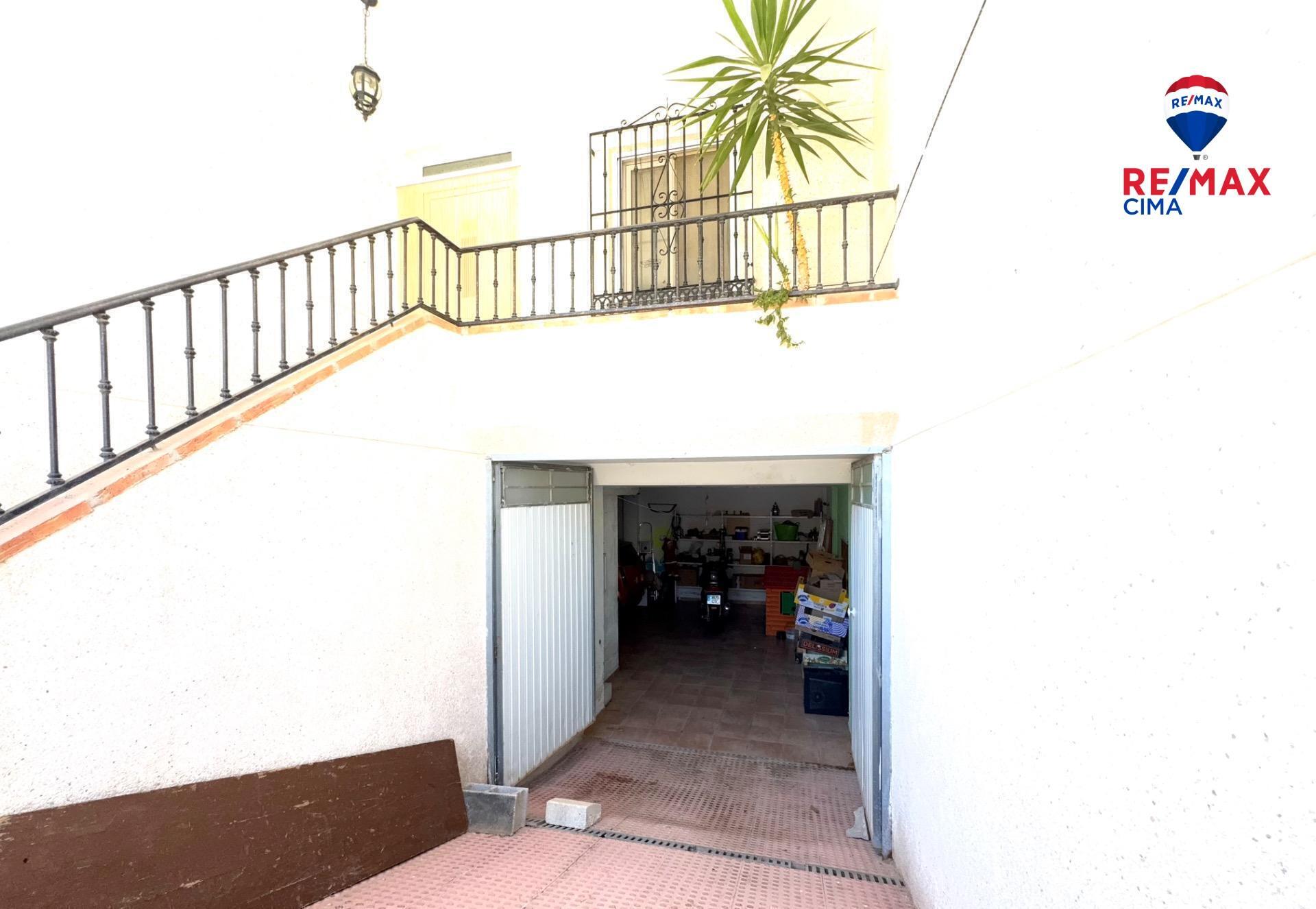 ESPECTACULAR CASA CON VISTAS AL JABALCÓN ? ZÚJAR