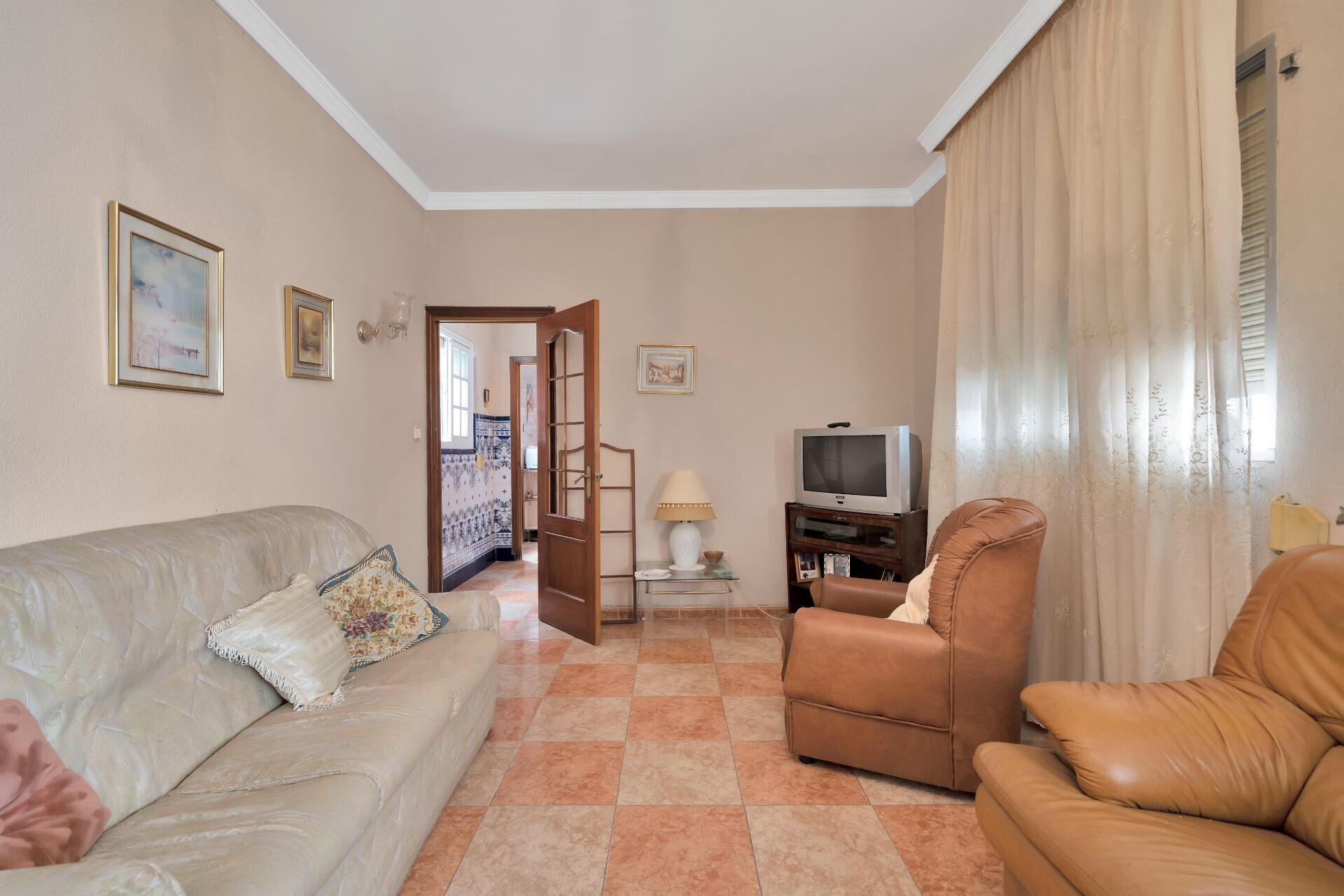 Villa in LA LINEA DE LA CONCEPCION