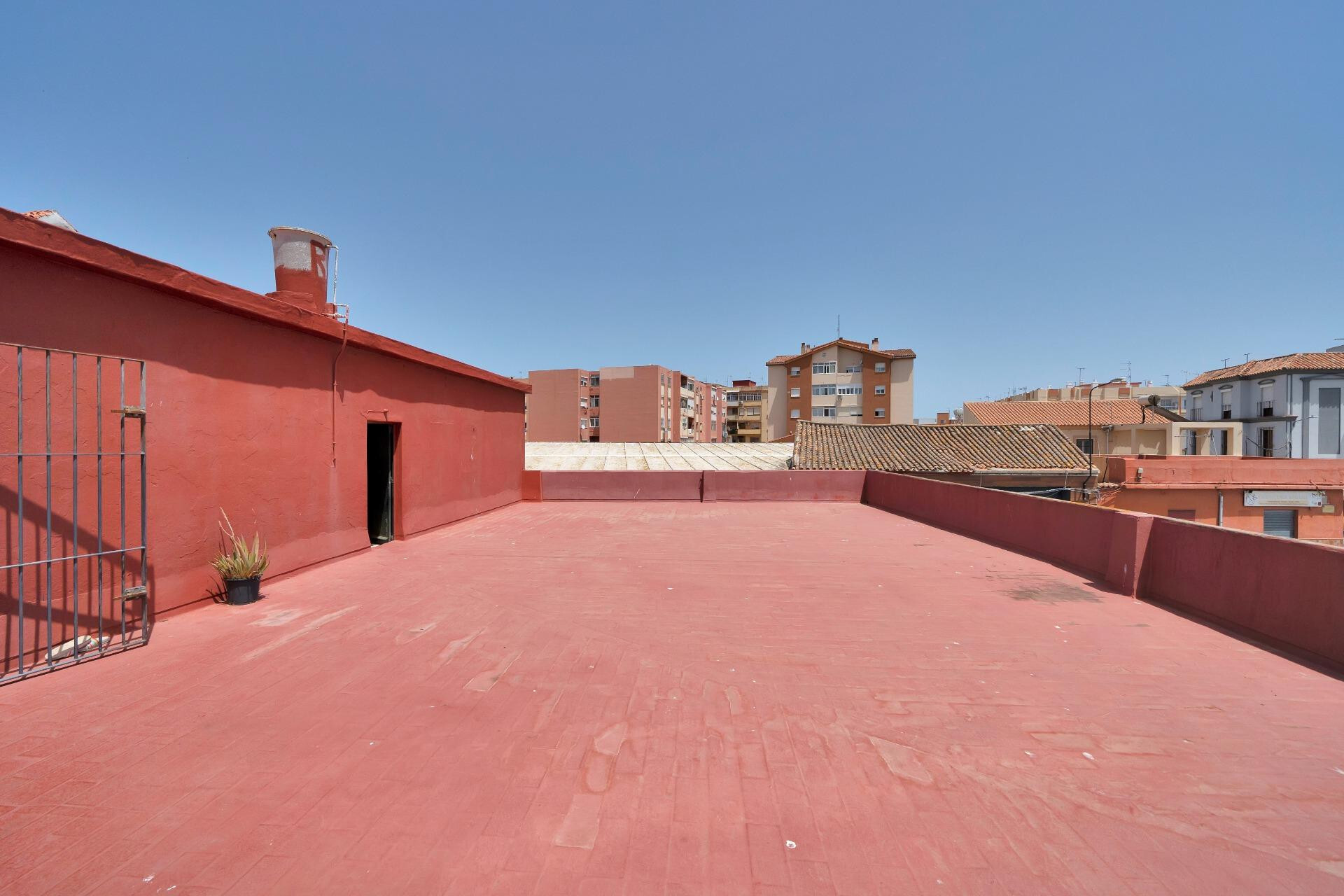 Villa in LA LINEA DE LA CONCEPCION