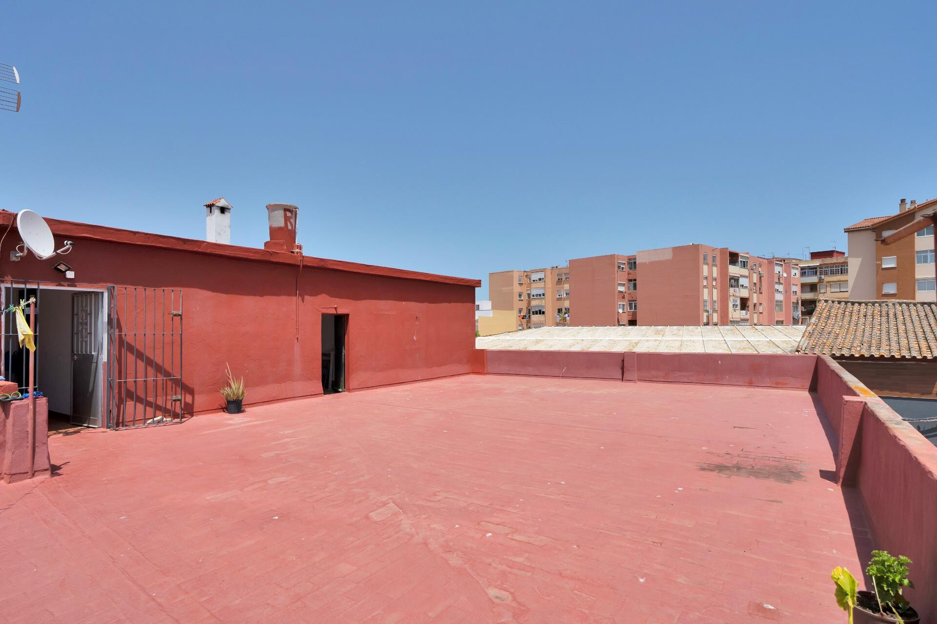 Villa in LA LINEA DE LA CONCEPCION