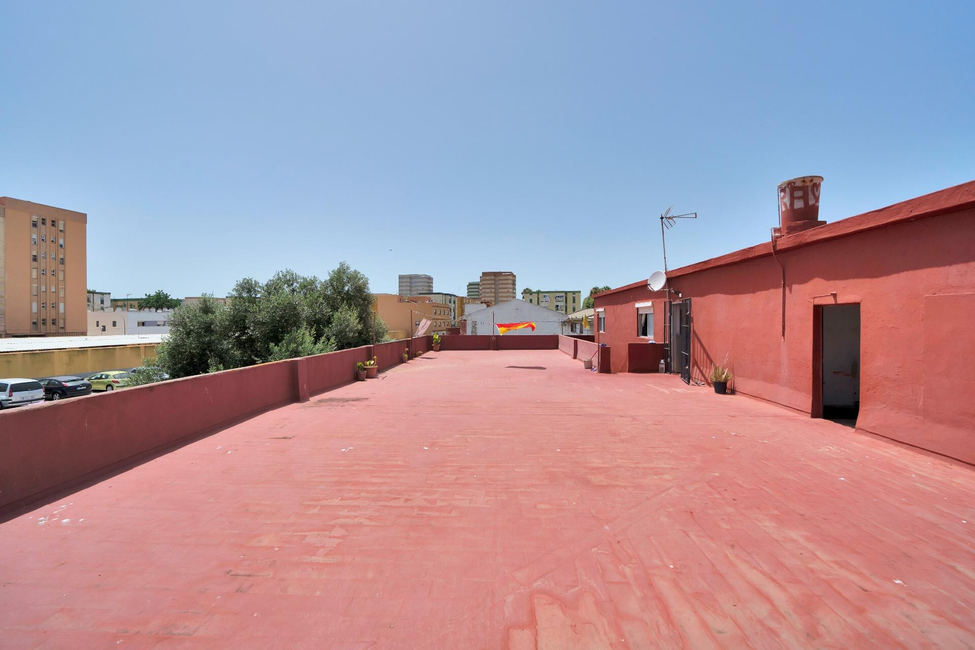 Villa in LA LINEA DE LA CONCEPCION