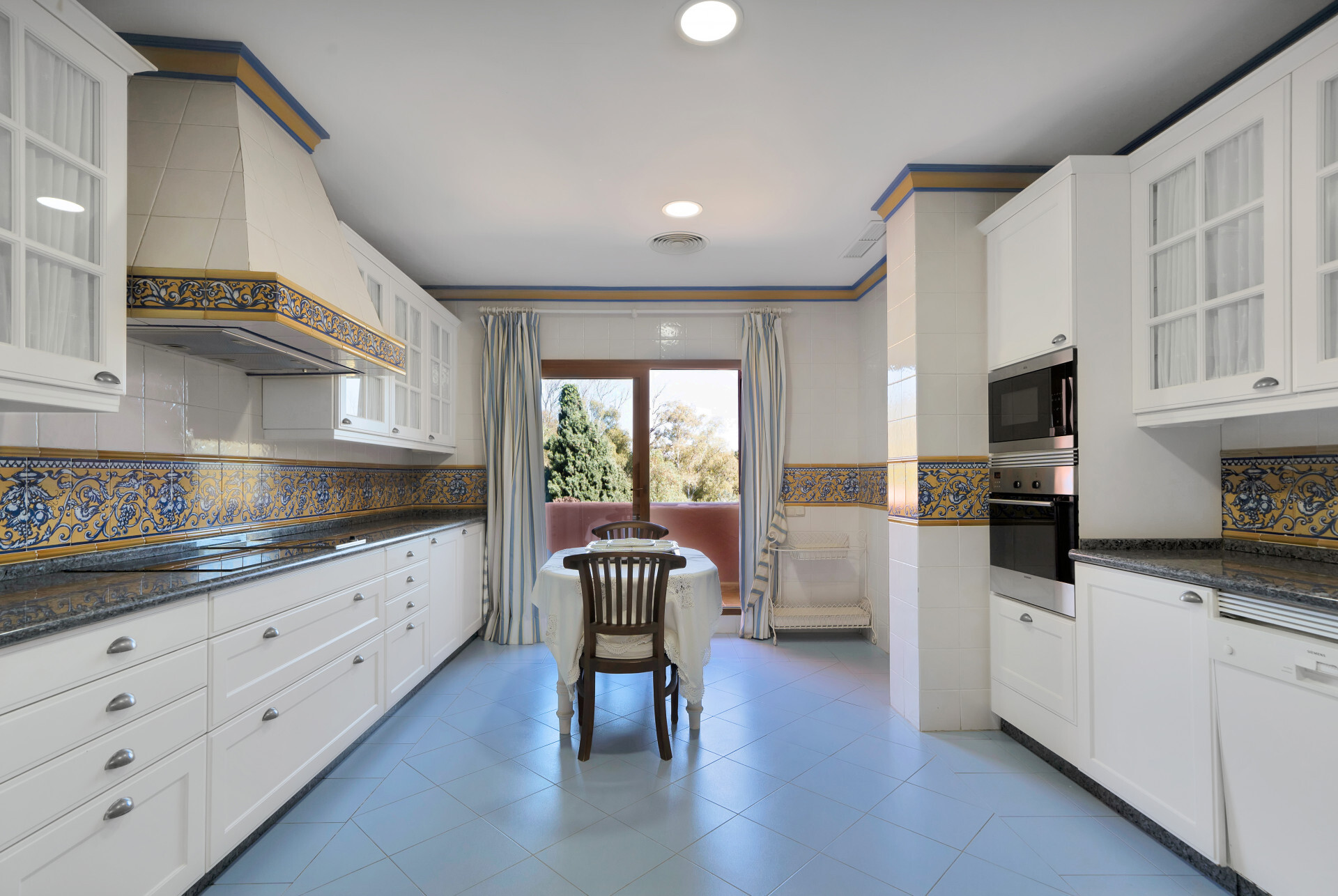 Appartement in ESTEPONA