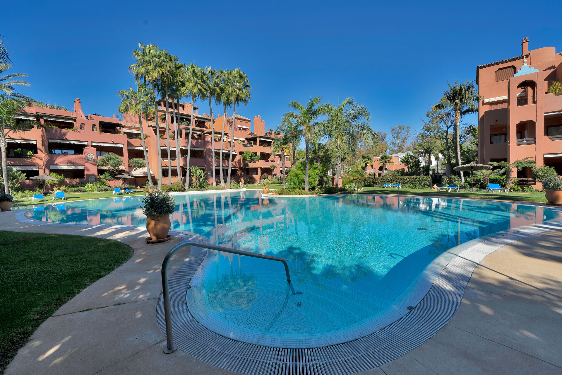 Appartement in ESTEPONA