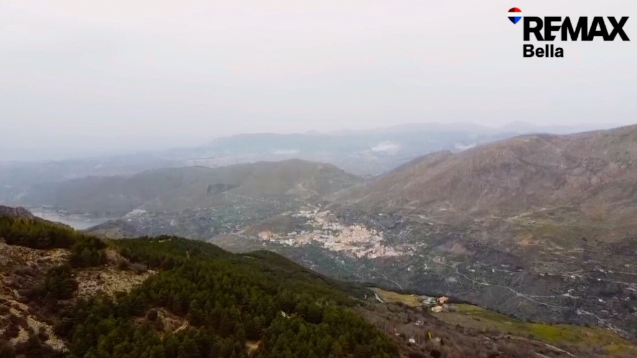 Parcelle in GUEJAR SIERRA