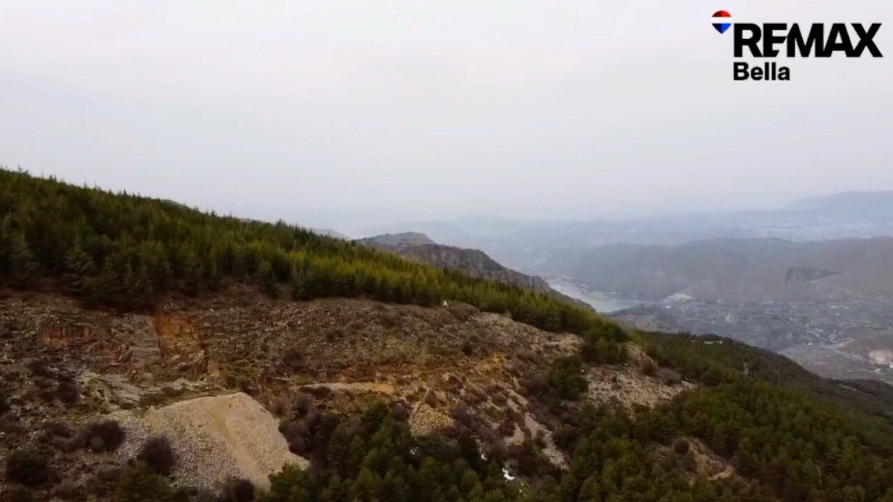 Parcelle in GUEJAR SIERRA