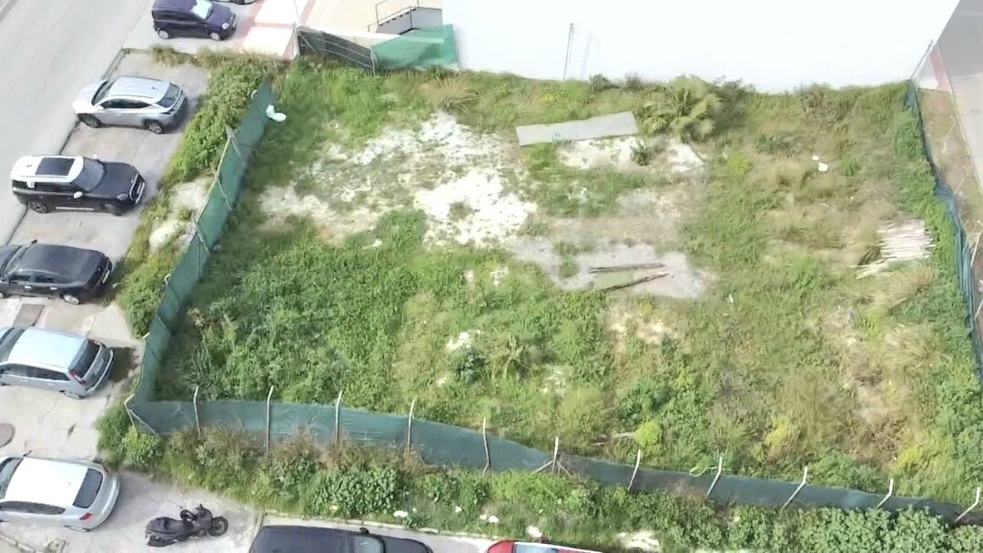 Parcelle in ESTEPONA