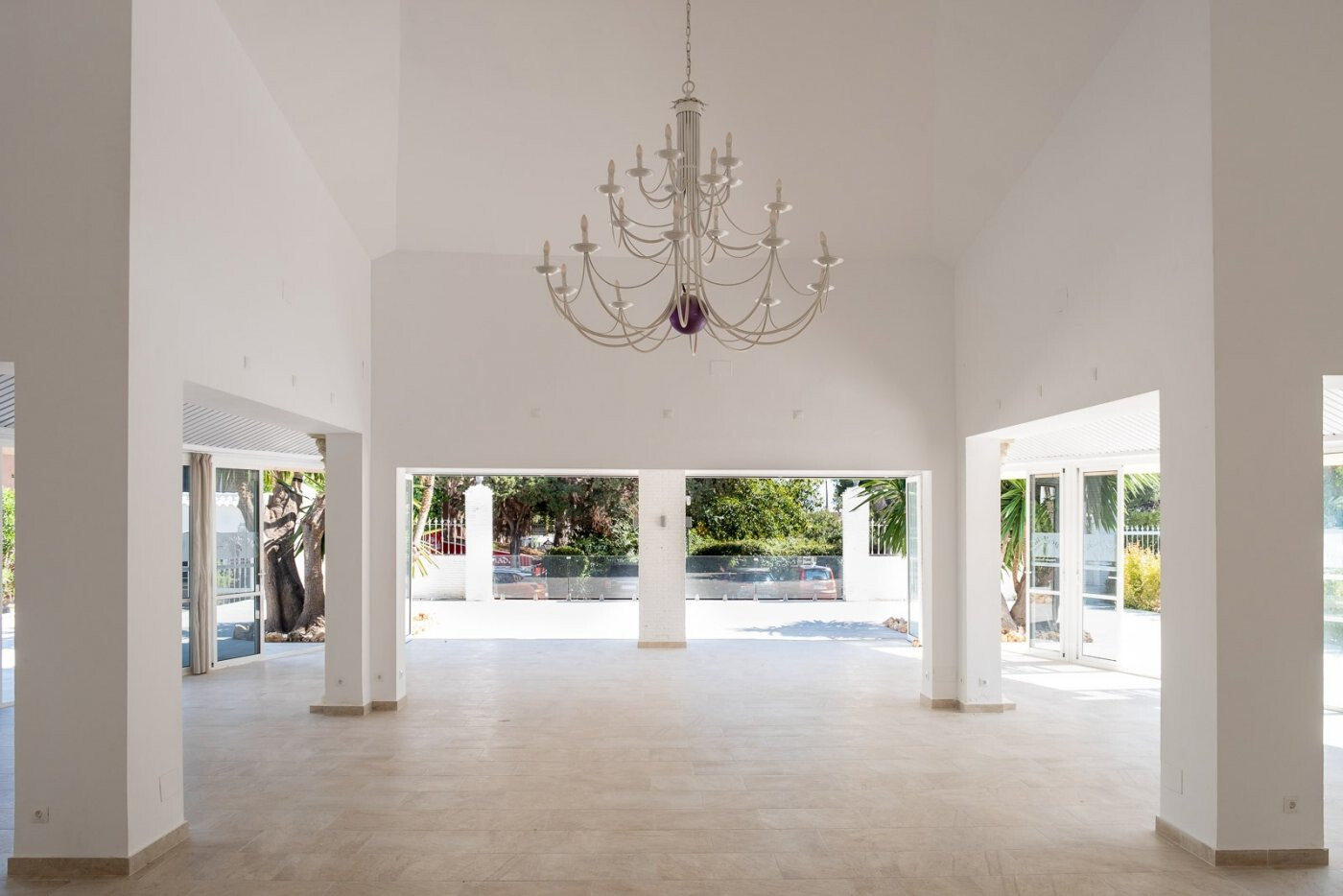 Locaux commerciaux in ESTEPONA